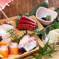 料理メニュー写真 本マグロ入り 刺身五点盛り合わせ