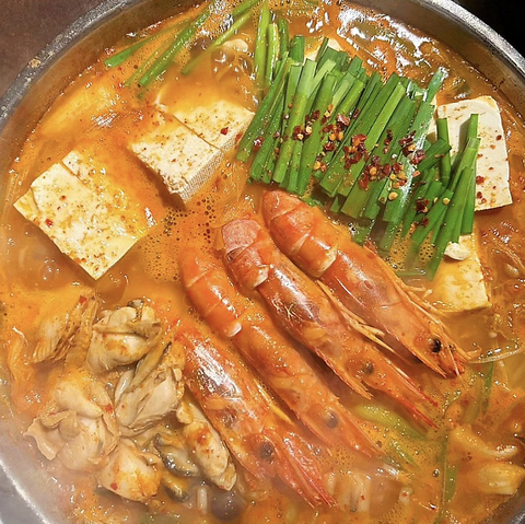 在日コリアン２世オーナーこだわりの食材を使用した本格韓国料理店