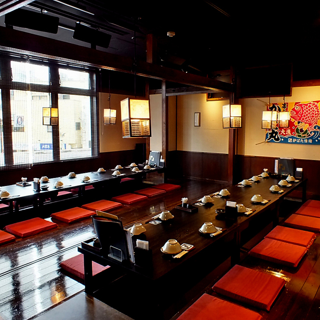 最大38名様迄の宴会OK！大型の宴会でも落ち着いた雰囲気の中で、存分にお楽しみいただけます。