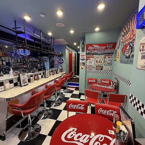 Mack Garden �}�b�N�K�[�f��