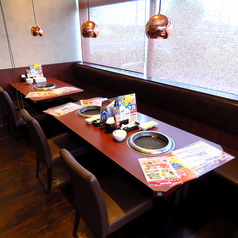 焼肉宴会などでも大活躍の広々したお席もご用意しております♪