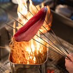 その日に美味しい魚を満喫するおたのしみ★良い香りに焼き上げた「本日の藁焼き」は当店のイチオシ！