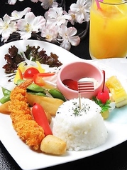 お子様ランチ（夜もＯＫ！）