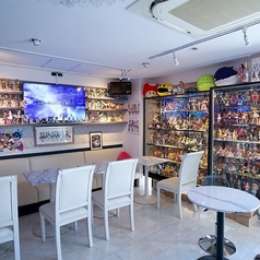 AnimeDiningBar CrossOverの雰囲気2