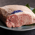 もちろん極上の和牛を使用しているので、口に含むととろける食感をお楽しみいただけます。