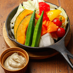 温野菜アンチョビソースで