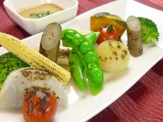 季節野菜のオープン焼きジェノバ風 