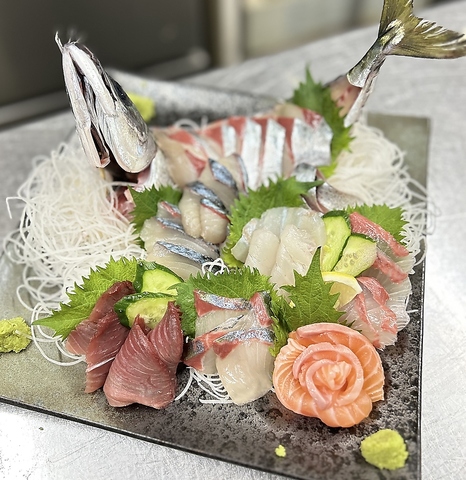 寿司と天ぷらが自慢の居酒屋☆各種宴会昼飲み◎3000円飲み放題もあり更に一品も豊富