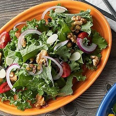 ケールのヘルシーサラダ Healthy kale salad