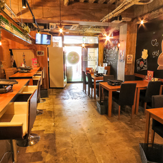 サムギョプサル&韓国チキン プルタッチキンの雰囲気3