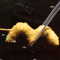 職人技と厳選素材が織りなす自慢の「創作串揚げ」