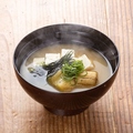 料理メニュー写真&nbsp;【めしに合う味噌汁も是非】高知青さのりと田舎豆腐の味噌汁