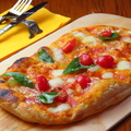 料理メニュー写真 Pizza Margherita