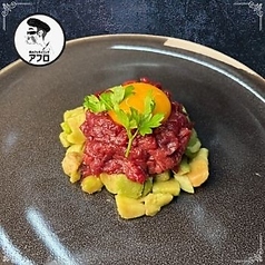 アボカドと馬肉のタルタル