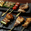 料理メニュー写真&nbsp;国産鶏もも串（塩、タレ）