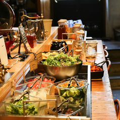 LUNCH TIME