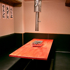 広々としたソファー席は気心知れたご友人とのお食事や女子会にも最適です。