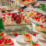 Berry × Berry Festival　ベリーを使ったスイーツと料理によるビュッフェ＆いちご狩り