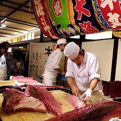 マグロ解体ショー