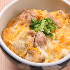 伊達鶏の藁焼おやこ丼