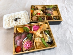 仕出し2段弁当　(本体価格4,500円)