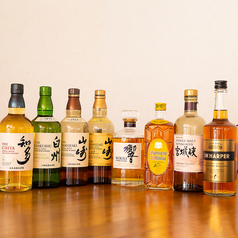 ウィスキー各種取り揃えております。