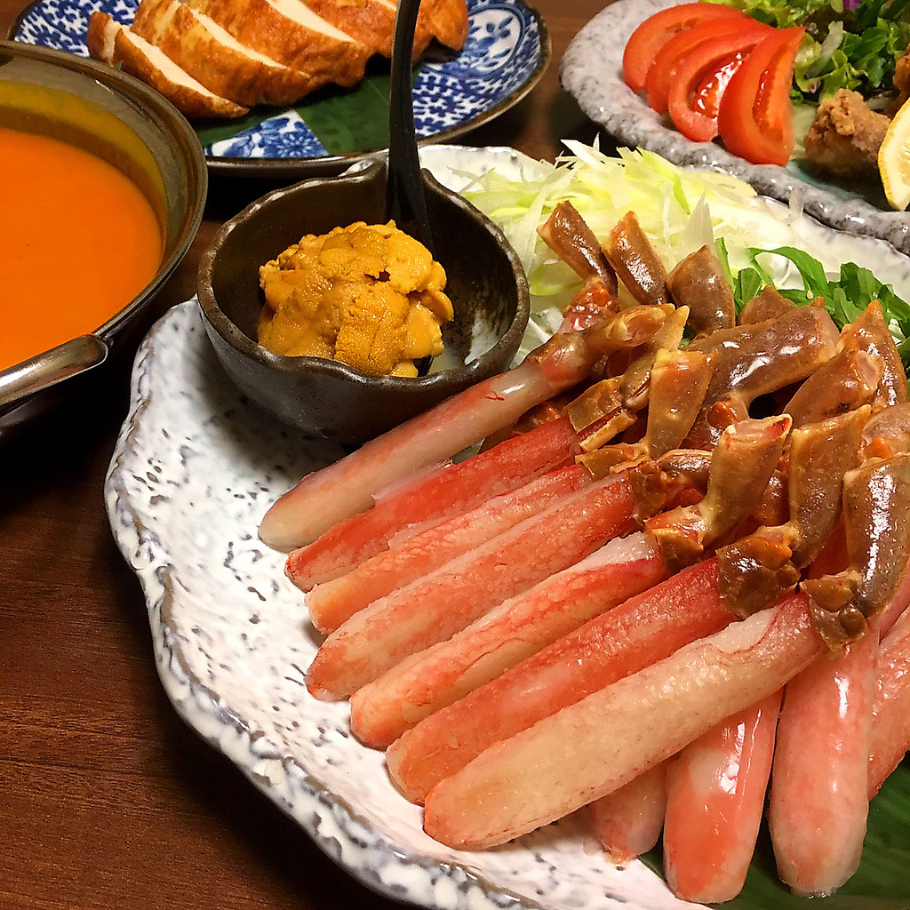 【四季彩別邸】市場直送の鮮魚を楽しめる♪鯛や鮪など定番ものから地獲れの鮮魚まで充実♪