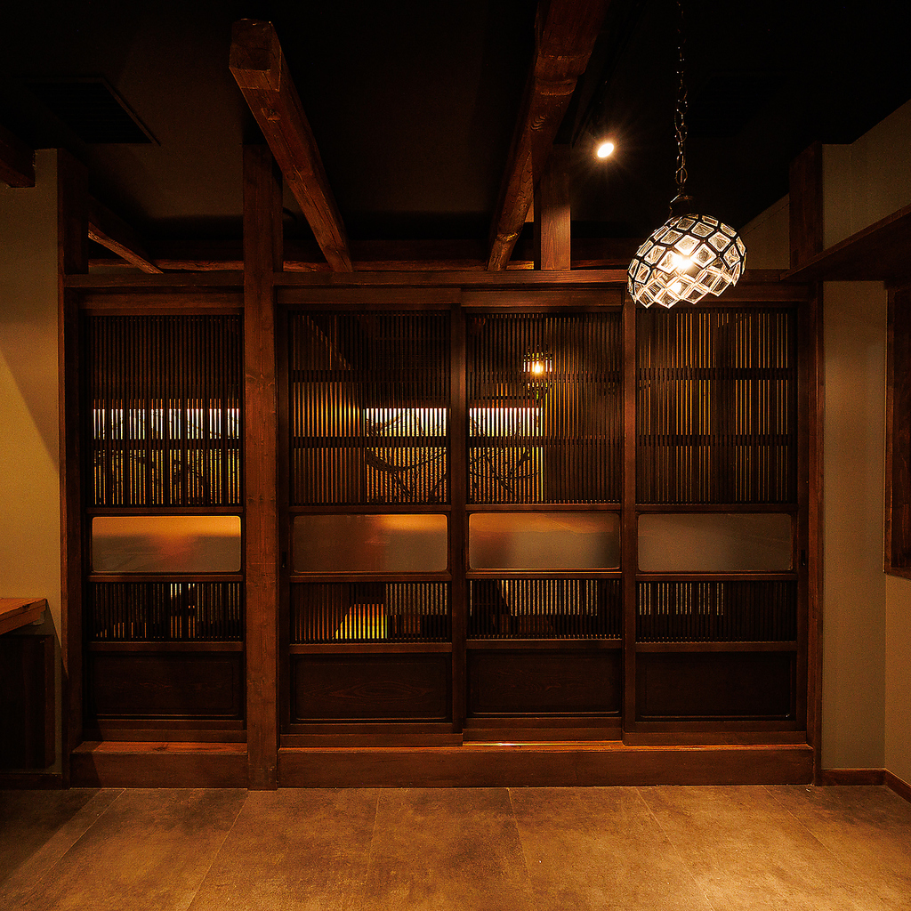完全個室は最大12名様までご案内可能です。恵比寿での歓送迎会・飲み会・接待・女子会に◎