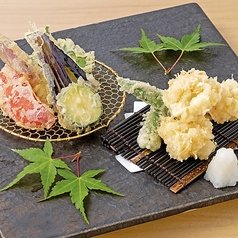 鱧と夏野菜の天布羅盛り合わせ