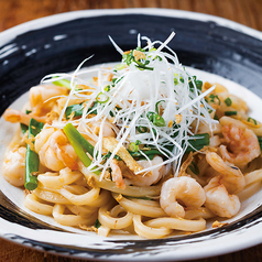 香り抜群！海老焼きうどん