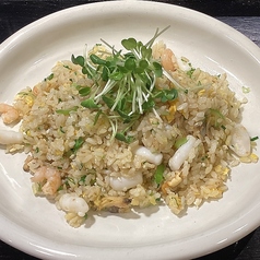 チャーハン（梅ちりめん・鮭・明太子・納豆・ガーリック・海鮮）