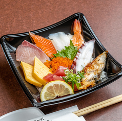 海鮮丼