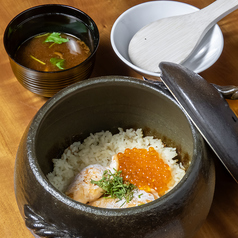 じっくり炊き上げた3種の土鍋ご飯は〆にぴったり♪の写真