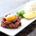 料理メニュー写真&nbsp;黒毛和牛レアステーキユッケ