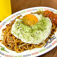 鉄板ソース焼きそば 目玉焼きのせ