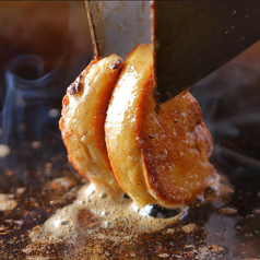 鉄板焼きパフォーマンスー熟練されたシェフの妙技