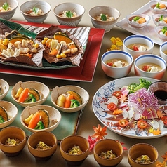 JR九州ステーションホテル小倉 鉄板 串焼き 八くらのコース写真