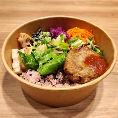 彩り野菜のデリとハンバーグ弁当