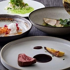 Les Confluents レ コンフリュアン アゴーラ 京都烏丸の特集写真