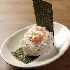 麦飯おにぎり 明太子マヨネーズ