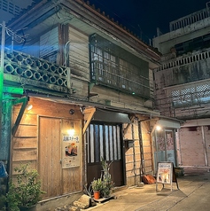 島豚ステーキ琉球の雰囲気3