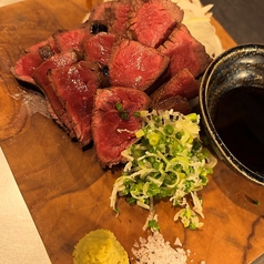 黒毛和牛のタタキ