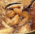 料理メニュー写真&nbsp;手羽先のから揚げ(3本)