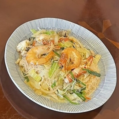 20 三種海鮮と季節野菜炒め/21 エビのチリソース煮