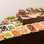 レストランカステロホテルアウィーナ大阪内でランチバイキング・夜はコースを楽しめる団体予約も可能