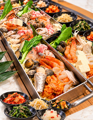全体70センチ!独特なインパクトの韓国式名物海鮮鍋