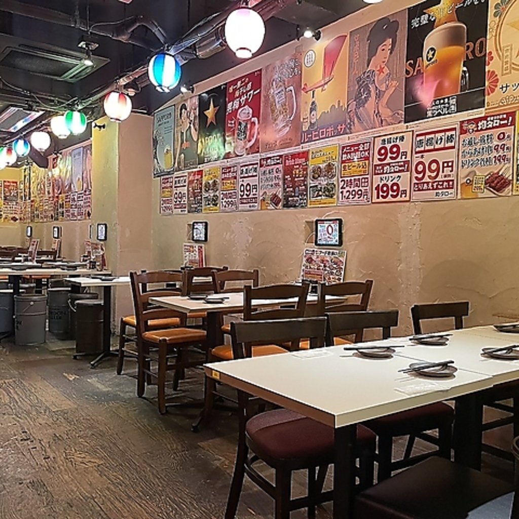 4名掛けテーブル席です。