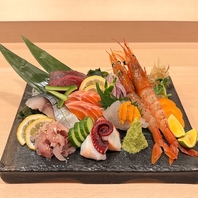 新鮮な海鮮こだわり、旬魚をコスパよく◎