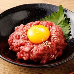 馬刺しユッケ