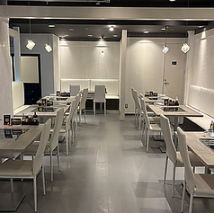 中野坂上の焼肉レストランMEATPIAでは、貸切宴会・貸切パーティー対応。無煙ロースター完備でにおいを気にせず、プロジェクター・マイク利用も可能。忘年会・新年会・歓送迎会・誕生日会など、各種貸切はお気軽にご相談ください。